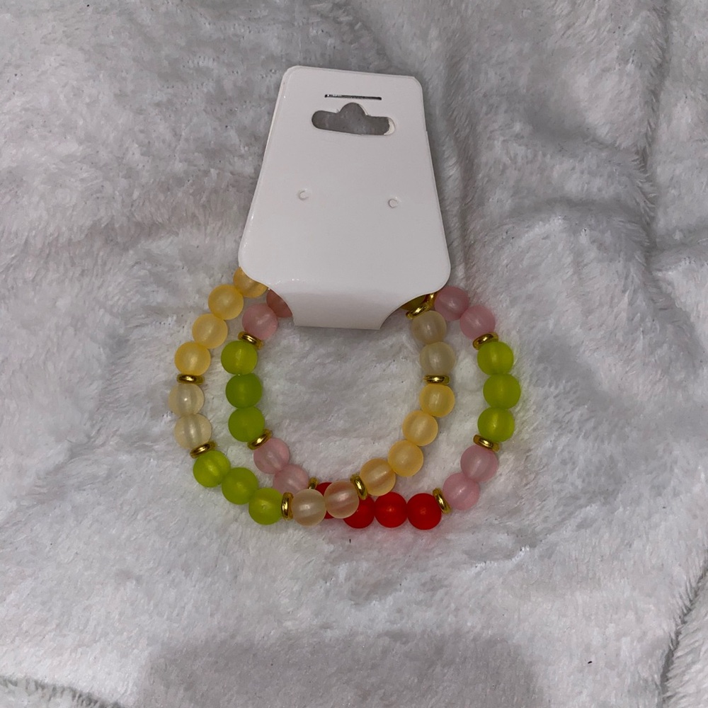 3 for 12$ 🌸 Strawberry Shortcake themed friendship bracelets - Picture 4 of 4